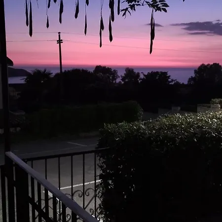 La Terrazza Sull'isola Modern With Sea View 아파트 *